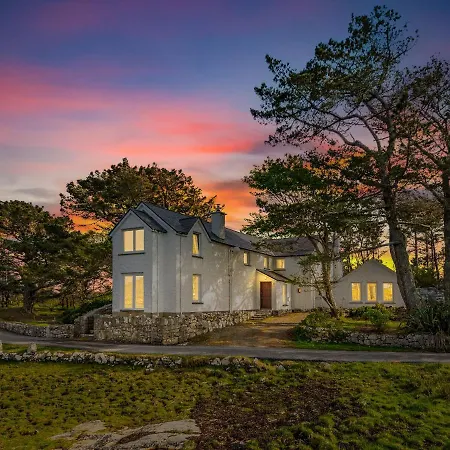 Cannute House Ferienhaus *